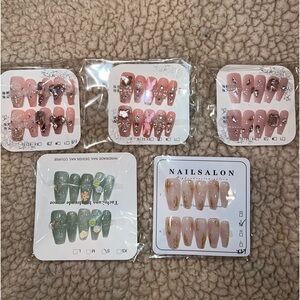 HANDMADE PRESS ON NAILS